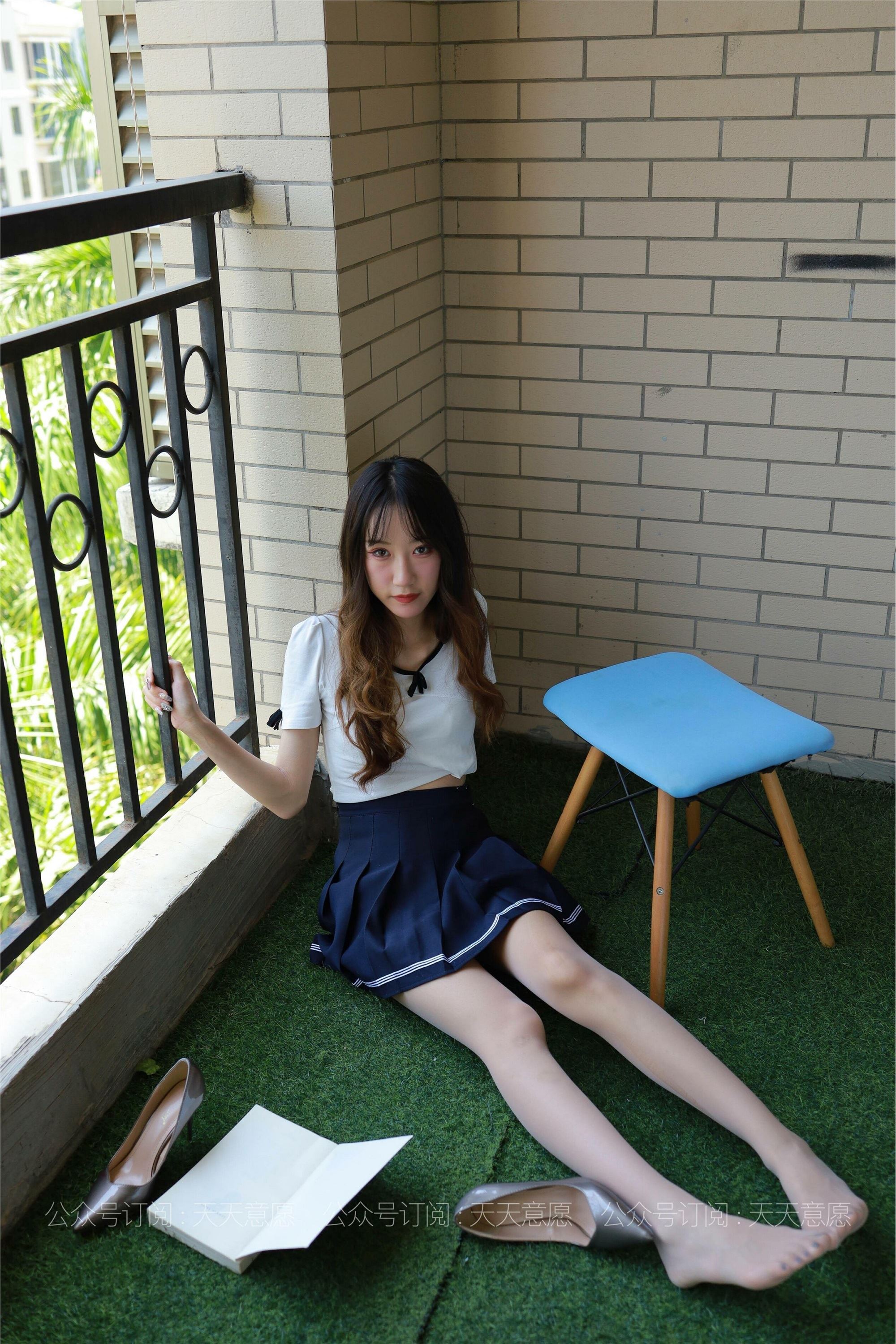 IESS异思趣向 - 模特：怡怡《长腿少女》